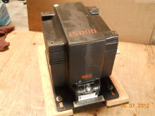 Load image into Gallery viewer, GE JVM-5  765X21G834 1500VA 15000V RATIO 100:1 VOLTAGE TRANSFORMER NEW 765X21G834 1500VA GE
