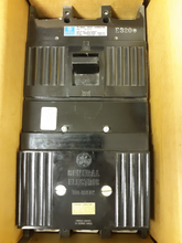 Load image into Gallery viewer, GE TB43AYF14 3P 400 Amp Non Auto Switch In Factory Box New
